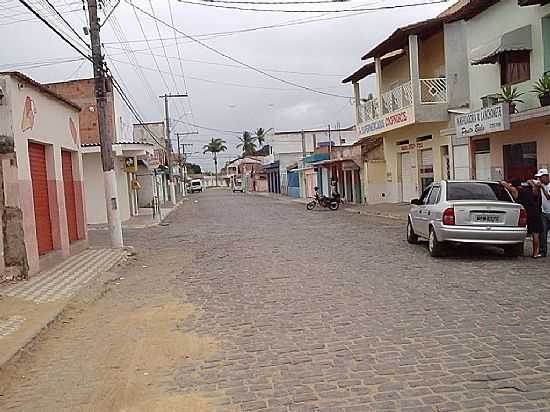 AVENIDA PRINCIPAL DE PONTO BELO-ES-FOTO:EDUTRICAR - PONTO BELO - ES