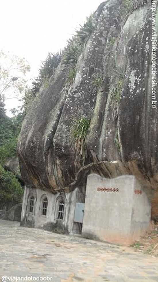 GRUTA MARIA DRUMOND EM RIO NOVO DO SUL-ES-FOTO:SERGIO FALCETTI - RIO NOVO DO SUL - ES