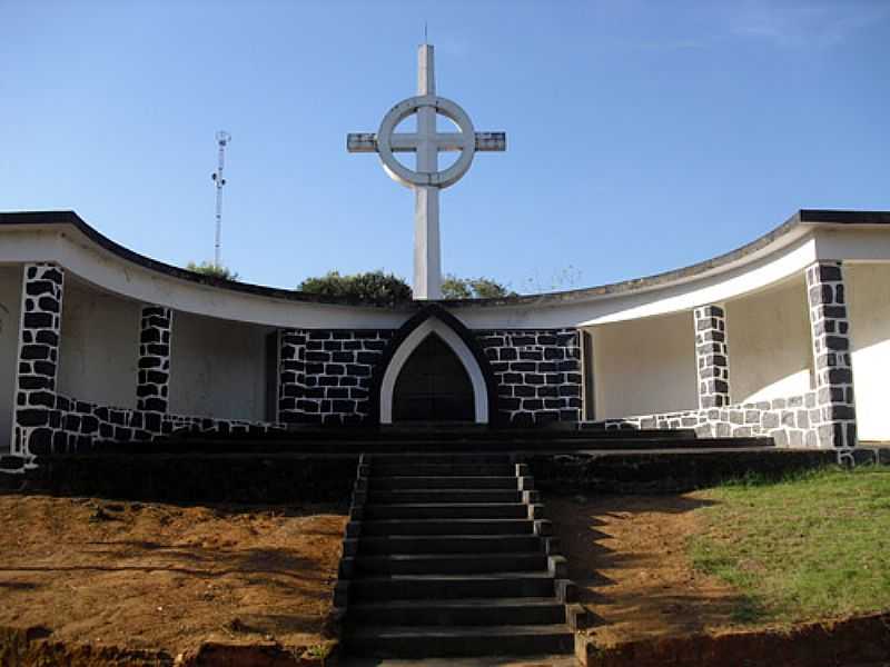 SANTA LEOPOLDINA-ES-MONUMENTO AO IMIGRANTE-FOTO:FOLHAVITORIA. - SANTA LEOPOLDINA - ES