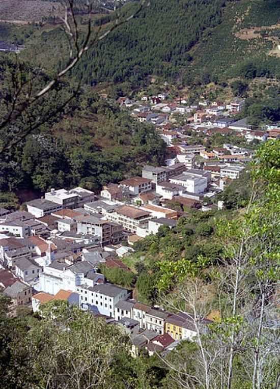 SANTA TERESA SERPENTEANDO O VALE DO TIMBU-FOTO:BELQUIOR - SANTA TERESA - ES