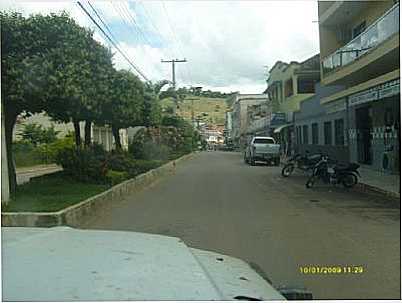 RUA PRINCIPAL DE SO DOMINGOS DO NORTE SENTIDO COLATINA X GUIA BRANCA, POR JOO ALIPRANDI - SO DOMINGOS DO NORTE - ES