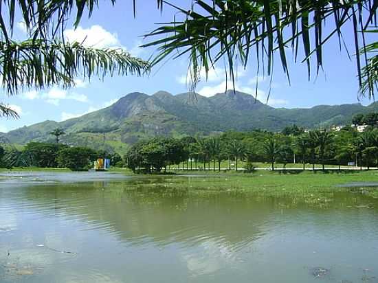 LAGO,AO FUNDO MONTE MESTRE LVARO NO JARDIM BOTNICO-FOTO:ROBSON SCARDINI - SERRA - ES