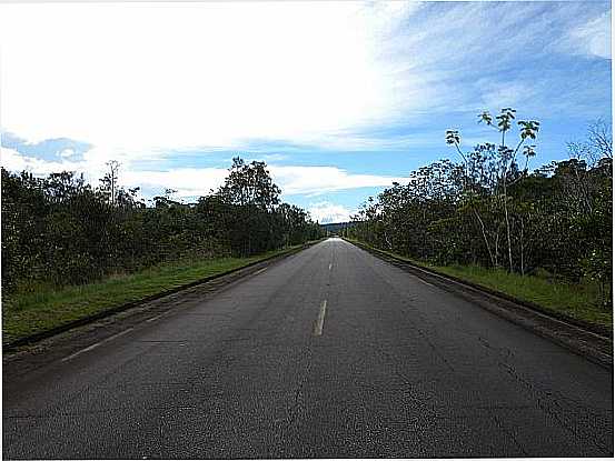 BALBINA-AM-ESTRADA DE ACESSO AO LAGO DA UHE-FOTO:RENATO LINS - BALBINA - AM