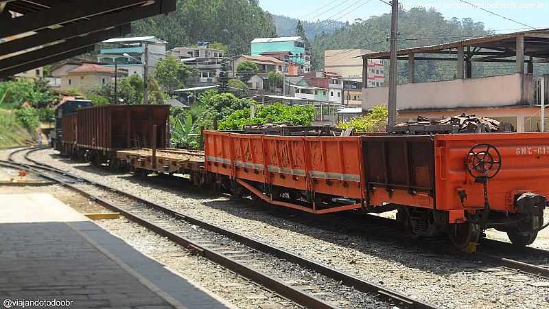 VARGEM ALTA-ES-TREM NA ESTAO-FOTO:SERGIO FALCETTI - VARGEM ALTA - ES