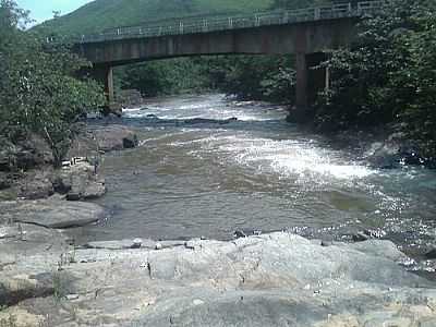 PONTE SOBRE O RIO JUCU-FOTO:APGAUA MORENO  - VIANA - ES