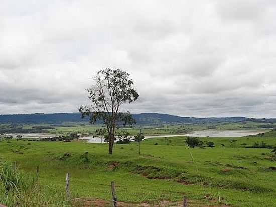 LAGO CORUMB EM GUA LIMPA-FOTO:DANIEL SOUZA LIMA - GUA LIMPA - GO