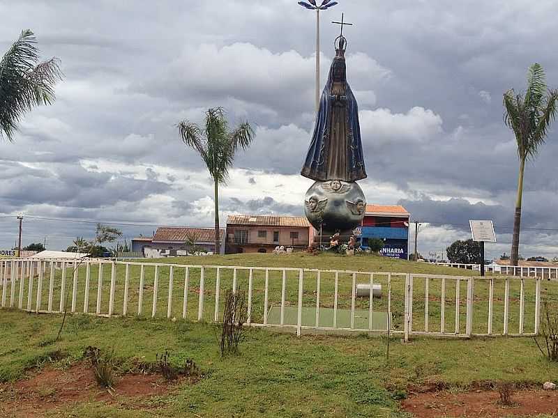 GUAS LINDAS DE GOIS-GO-ENTRADA DA CIDADE-FOTO:DED DE Z LUCA - GUAS LINDAS DE GOIS - GO