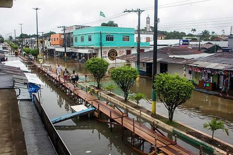 BENJAMIM CONSTANT-AM-CHEIA DO RIO SOLIMES-FOTO:EDUARDO GOMES - BENJAMIN CONSTANT - AM