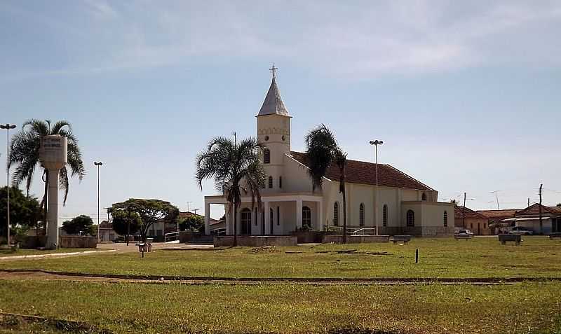 AMERICANO DO BRASIL-GO-IGREJA DE SO JOO BATISTA-FOTO:AROLLDO COSTA - AMERICANO DO BRASIL - GO