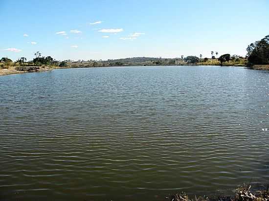 LAGO DO PARQUE ECOLGICO DE AMORINPOLIS-GO - AMORINPOLIS - GO