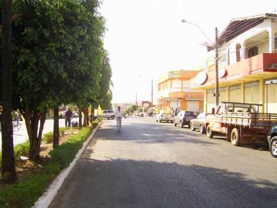 AV.TOCANTINS, POR MAURICIO MARTINS - ANICUNS - GO