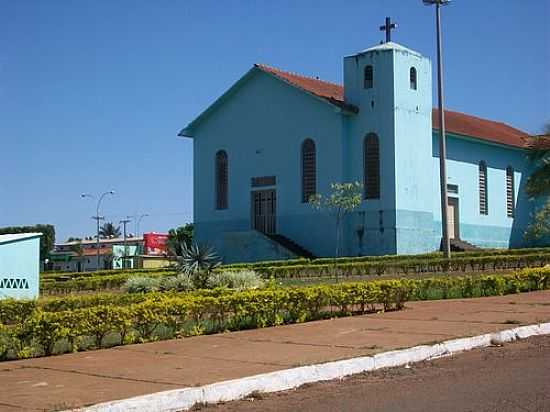 IGREJA-FOTO:MARCELO PRADO FREITA - APARECIDA DO RIO DOCE - GO