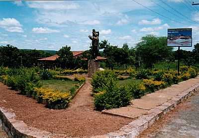 ENTRADA DA CIDADE FOTO
ANTONIO OLIVEIRA LOUREIRO  - BALIZA - GO