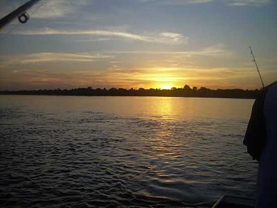 PR DO SOL NO RIO ARAGUAIA EM BANDEIRANTES-GO-FOTO:BLOGBANDEIRANTES-GO - BANDEIRANTES - GO