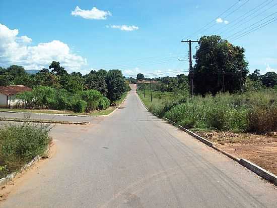 BOM JARDIM DE GOIS-GO-CHEGADA NA CIDADE PELAS SERRAS-FOTO:JULIANI OZARCZUKI - BOM JARDIM DE GOIS - GO