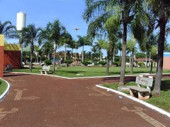 PRAA DOS 3 PODERES, POR ADRIANA QUELI - BOM JESUS DE GOIS - GO
