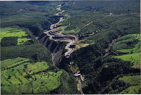 VISTA AREA DO CANAL DE UMA  DAS 3 USINAS HIDRELETRICAS DO MUNICIPIO DE BURITINPOLIS-GO 6, POR LUCIAN HERLAN PEREIRA DE SOUSA - BURITINPOLIS - GO