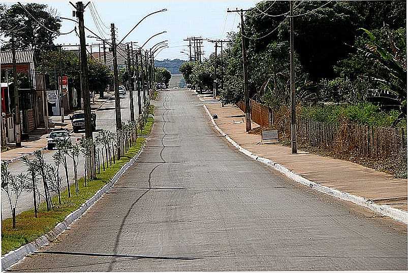 AVENIDA ILDEFONSO CARNEIRO, SETOR ARCO-RIS, CAU-GO.  - CAU - GO