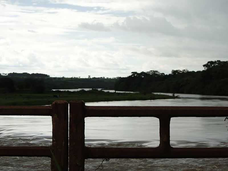 CAU-GO-PONTE SOBRE O RIO CLARO-FOTO:RICARDO MERCADANTE - CAU - GO