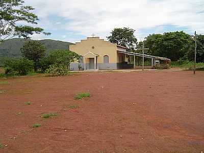 IGREJA EM CALCILNDIA, POR MARCLIA RODRIGUES DA SILVA. - CALCILNDIA - GO