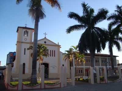 IGREJA N. S. DORES - CALDAS NOVAS, GO, POR ROBERTO GASPARINNI - CALDAS NOVAS - GO