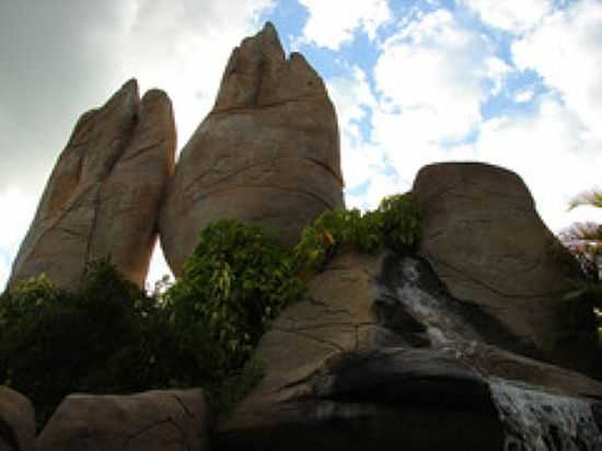 MONUMENTO DAS GUAS EM CALDAS NOVAS-FOTO:ELIASPINHEIRO - CALDAS NOVAS - GO