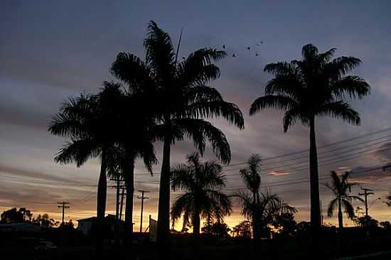 PR DO SOL EM CALDAS NOVAS-GO-FOTO:RILDO CUNHA - CALDAS NOVAS - GO