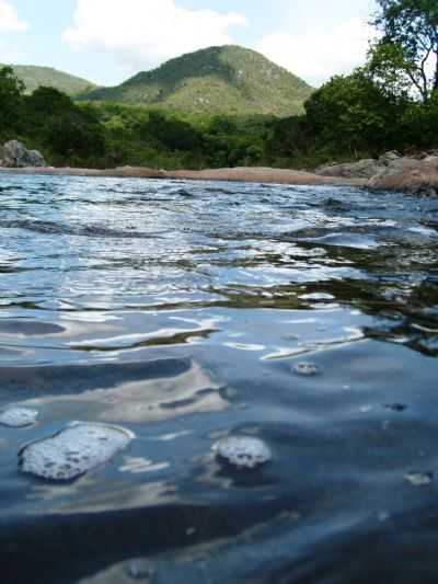 CACHOEIRA SO BARTOLOMEU, POR ANDRA ANDRADE, POR ANDRA CRISTINA ALVES DE ANDRADE - CAVALCANTE - GO