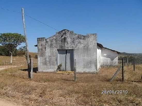 IGREJA ANTIGA DE CIBELE-FOTO:CASEMIRO WITASIAK - CIBELE - GO