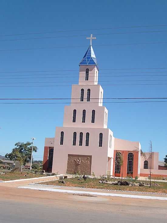 IGREJA MATRIZ DE COCALZINHO DE GOIS-GO-FOTO:GILSON SILVA POSTADA POR BIDUDF - COCALZINHO DE GOIS - GO