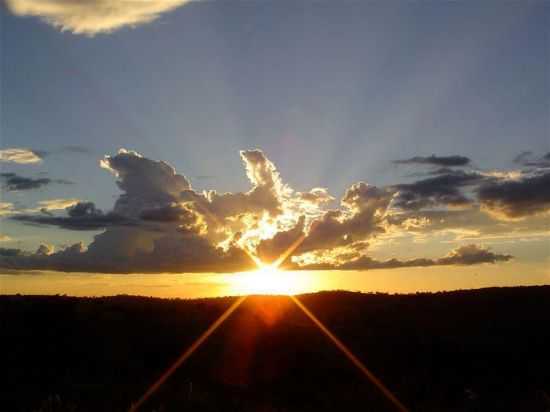 POR DO SOL - DAVINPOLIS - GO., POR HUGO WHARLEY - DAVINPOLIS - GO