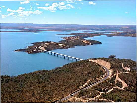 PONTE DOS CARAPINAS RIO SO MARCOS. DAVINPOLIS/GO, POR SILVINHA RODOVALHO DA FONSECA - DAVINPOLIS - GO