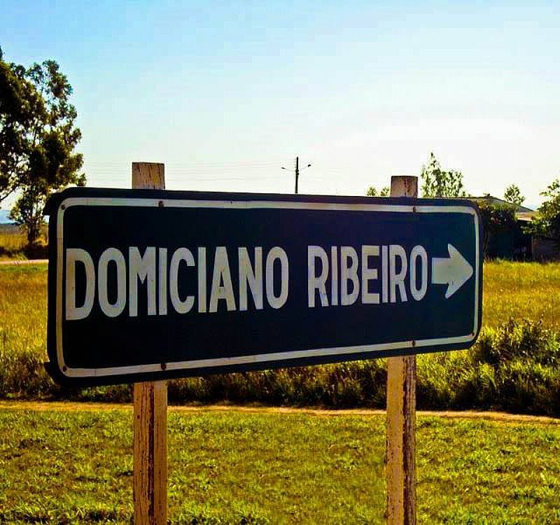 IMAGENS DA LOCALIDADE DE DOMICIANO RIBEIRO DISTRITO DE IPAMERI - GO - DOMICIANO RIBEIRO - GO