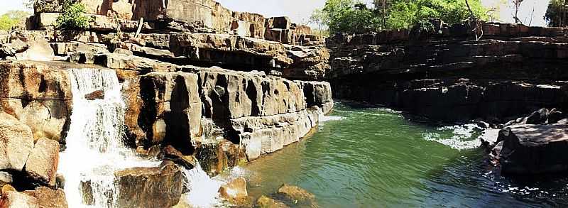 PANORMICA CACHOEIRA DO ALVINO - RIO DO PEIXE EM DOVERLNDIA-GO - POR PAULOPRL - DOVERLNDIA - GO