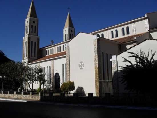 CATEDRAL IMACULADA CONCEIO, POR MARIA NEIDE TEIXEIRA PINTO - FORMOSA - GO