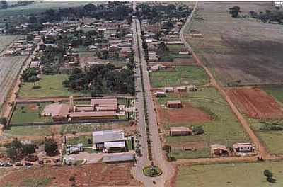 VISTA PARCIAL DA CIDADE-FOTO:FOGUETE  - GAMELEIRA DE GOIS - GO