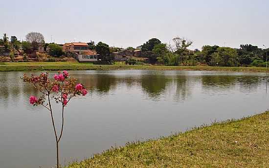 INHUMAS-GO-LAGO DE INHUMAS-FOTO:AROLLDO COSTA OLIVEIRA - INHUMAS - GO