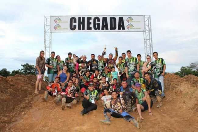 PISTA DE MOTOCROSS EM COARI, POR AIRTON REIS - COARI - AM