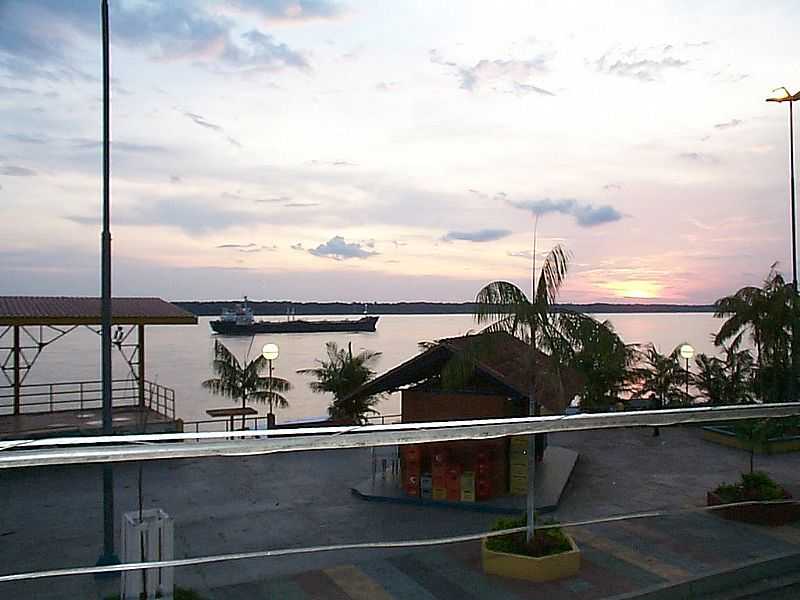 CODAJS-AM-PR DO SOL NA ORLA DO RIO SOLIMES-FOTO:CAP. LUZ - CODAJS - AM