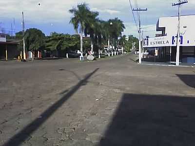 AV.ALFREDO NASSER-FOTO:LINDOMAR321  - ITAPIRAPU - GO