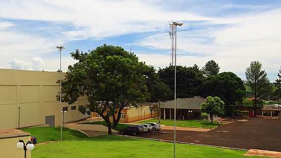 ITUMBIARA-GO-INSTITUTO FEDERAL DE EDUCAO,CINCIA E TECNOLOGIA DO ESTADO DE GOIS-FOTO:RICARDO MERCADANTE  - ITUMBIARA - GO