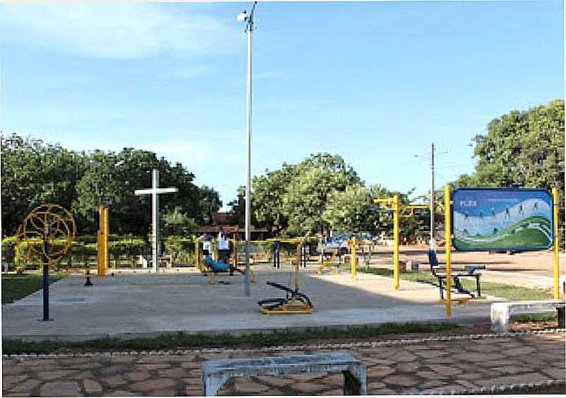 JACILNDIA-GO-ACADEMIA AO AR LIVRE-FOTO:NILSON ALMIR PEREIRA DO NASCIMENTO - JACILNDIA - GO