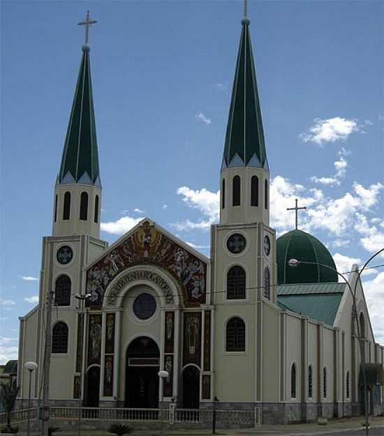 CATEDRAL DE JARAGU-FOTO:EDU JUNG - JARAGU - GO