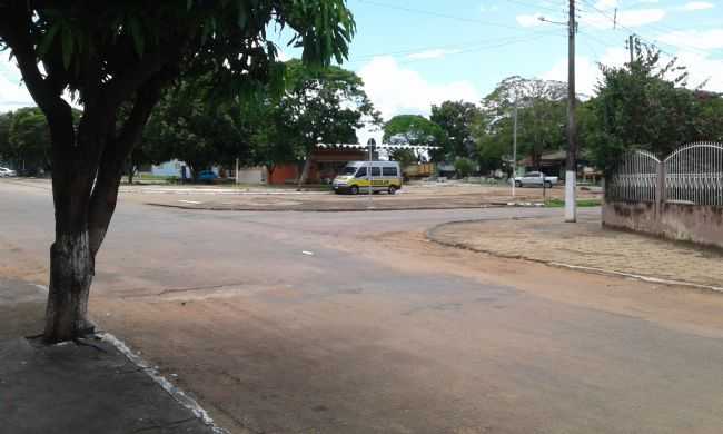 PRAA RODOVIRIA, POR CLUDIO SILVA - JAUPACI - GO