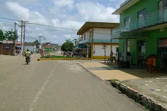 EIRUNEP-AM-AVENIDA GETLIO VARGAS-FOTO:EIRUNET.BLOGSPOT.COM.BR  - EIRUNEP - AM