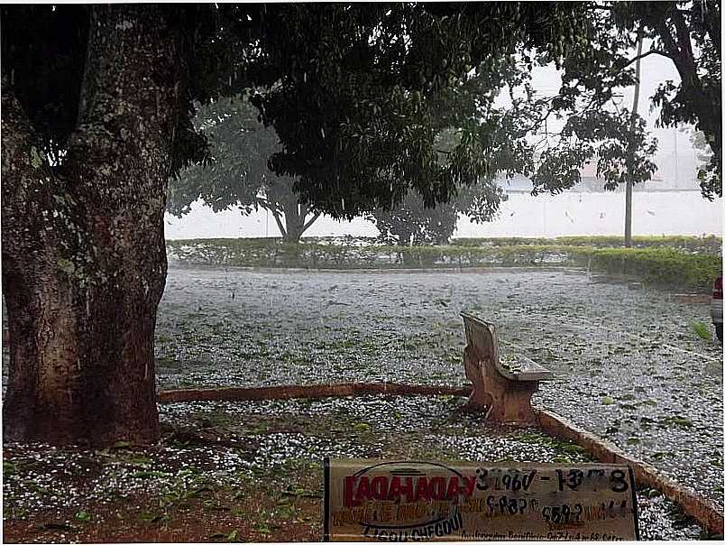 LEOPOLDO DE BULHES-GO-GRANIZO NA PRAA-FOTO:WENDER MARQUES - LEOPOLDO DE BULHES - GO