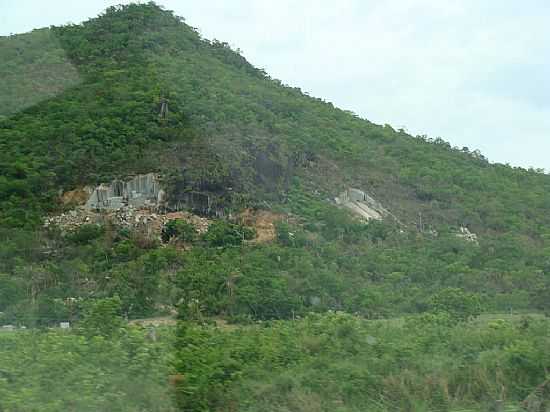 PEDREIRA EM MONTE ALEGRE DE GOIS-GO-FOTO:DIMAS JUSTO - MONTE ALEGRE DE GOIS - GO