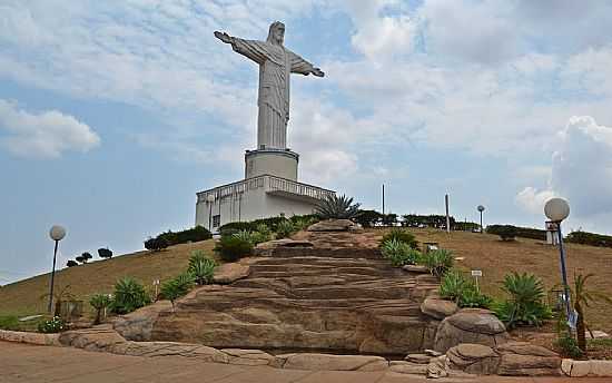 MORRINHOS-GO-CRISTO REDENTOR-FOTO:AROLLDO COSTA OLIVEI - MORRINHOS - GO