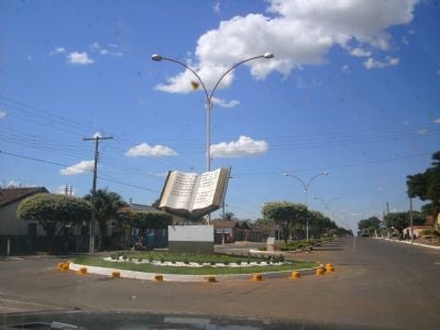 ENTRADA DA CIDADE DE MUNDO NOVO GOIAS, POR MARIA LUCIA R TOZZI - MUNDO NOVO - GO