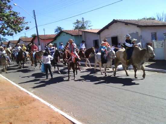 CAVALGADA 2010, POR ALAIDE  - NOVA AURORA - GO